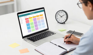 Strategi-Time-BoxingMemberi-Batas-Waktu-Tegas-pada-Setiap-Aktivitas